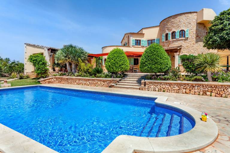 Villa Cala Llombards