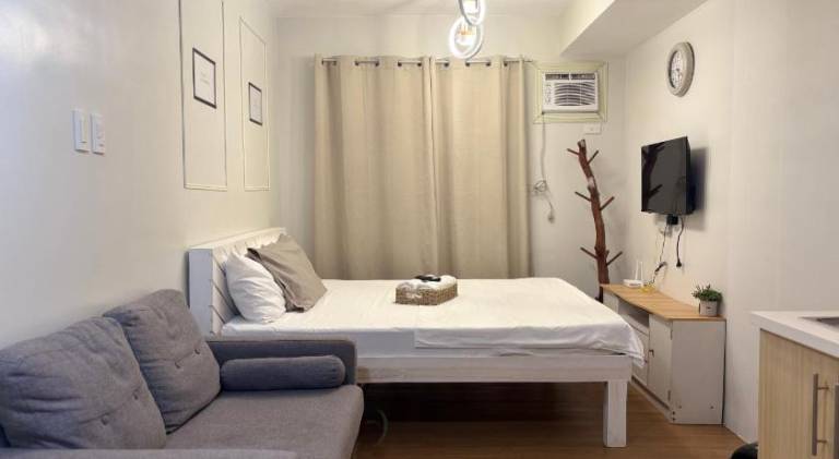 Apartment with pool | Pets are welcome in Tagaytay