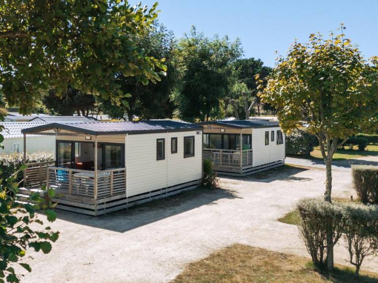 Children-friendly mobile home with heated pool, terrace & barbecue | Beach nearby | Pet-friendly — photo 3