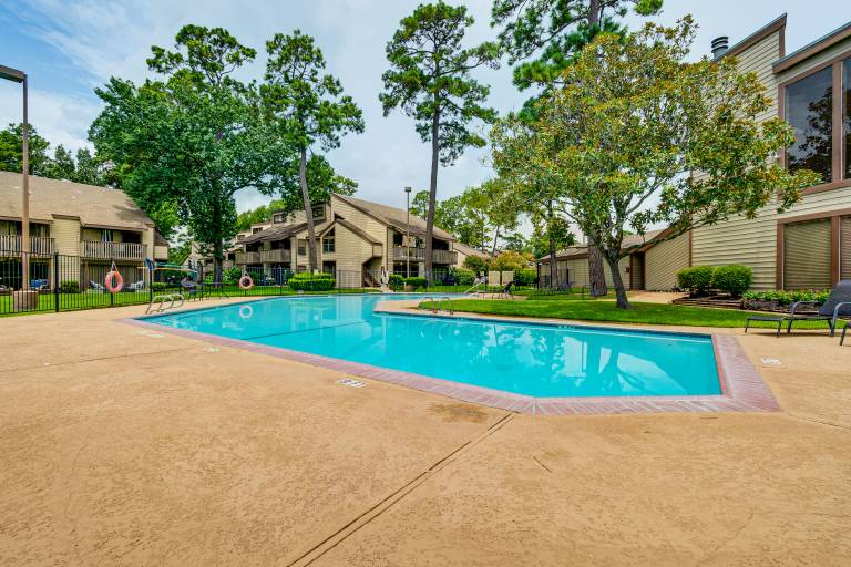 Apartment  Lake Conroe