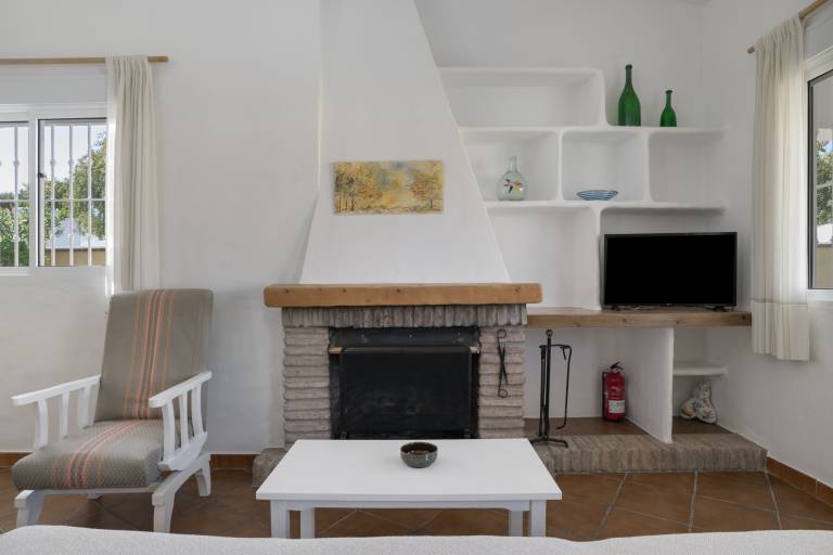 Nice vacation home with terrace, barbecue & garden | Garden view | Next to the beach | Suitable for remote work | Dogs allowed — photo 5