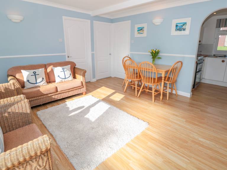 Child-friendly cottage with terrace | Beach view | Pets are welcome — photo 5