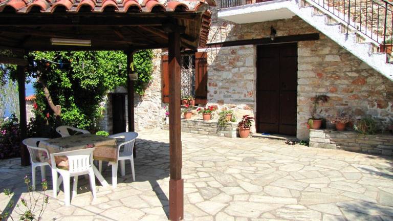 Apartment  Lefokastro