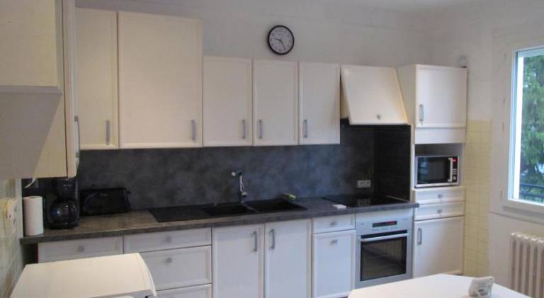 Holiday apartment with patio, barbecue & garden — photo 3