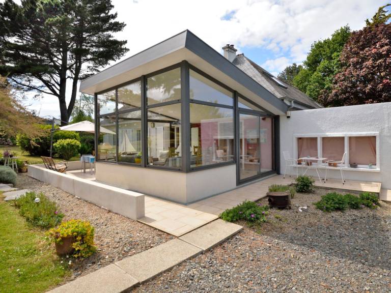 House with barbecue, garden & terrace — photo 3