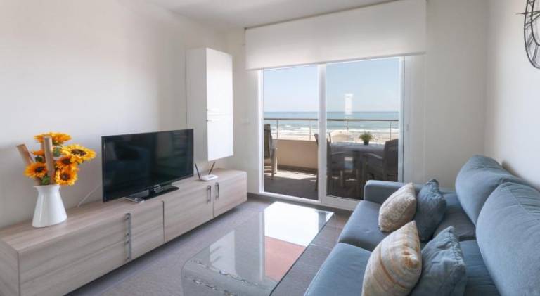 Pleasant apartment with pool, terrace & garden | Next to the beach | Dogs allowed — photo 2
