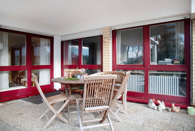 Child-friendly apartment with garden, terrace & barbeque | Garden view | Dogs allowed — photo 3