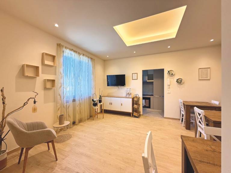 Private room with garden & barbecue — photo 4