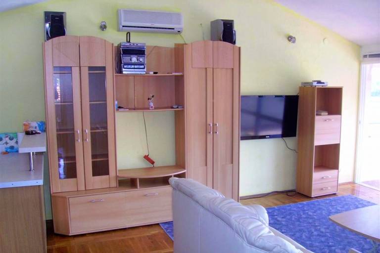 Lovely rental apartment with patio, garden & barbecue | Sea view | Beach nearby | Pets allowed — photo 4