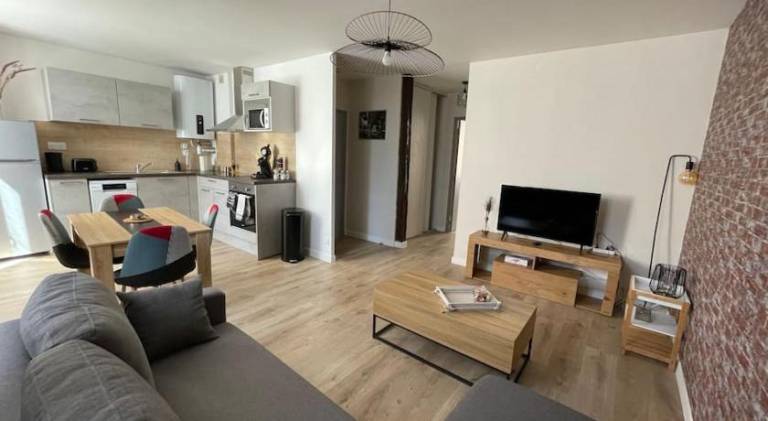 Holiday apartment with 1 room for 4 persons in Rodez