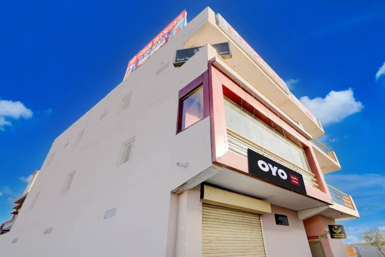 Hotel O Radhe Hotel
