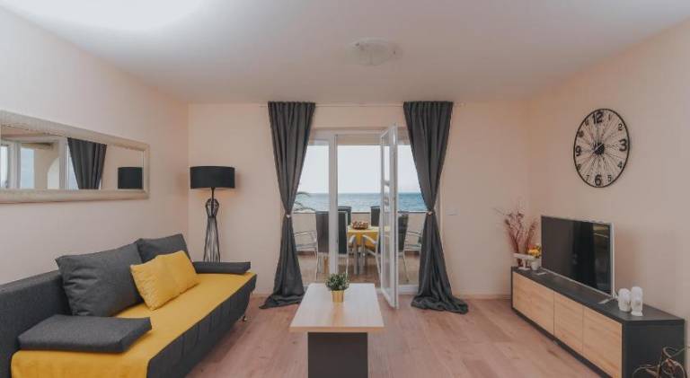 Beachfront Apartments Tolo with Pool — photo 2