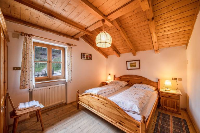 Apartment with terrace, fast internet & yard | Garden view in Bolzano