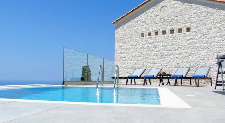 Vacation home with pool | Pets allowed — photo 4