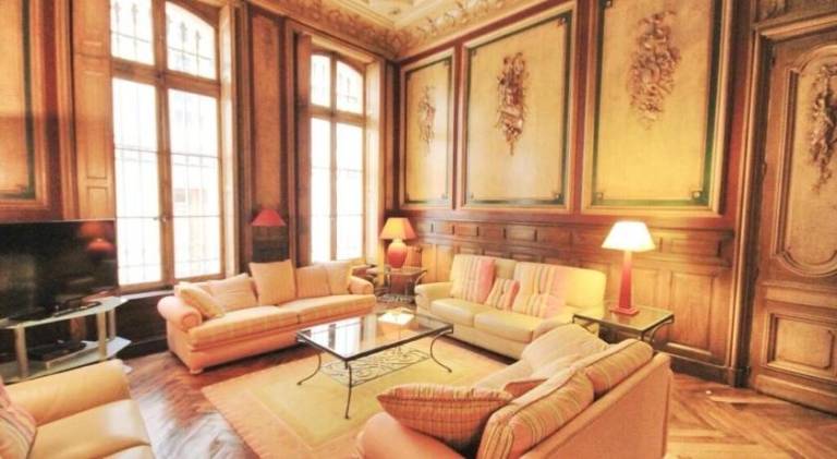 Apartment | Next to Popes' Palace — photo 3