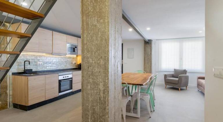 Rental apartment with 4 rooms for 8 persons — photo 2
