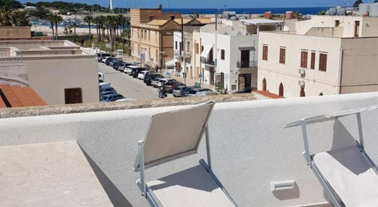 Lovely holiday apartment with jacuzzi | Next to the beach | Pets are welcome — photo 3
