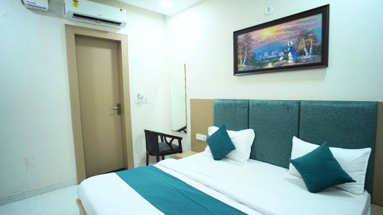 Hotel Shri Radha Sneh near Krishna Janmbhoomi — photo 2