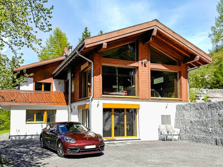 Ferienhaus mit Hund in Grächen für max. 9 Personen Ferienhaus mit Hund in Grächen für max. 9 Personen