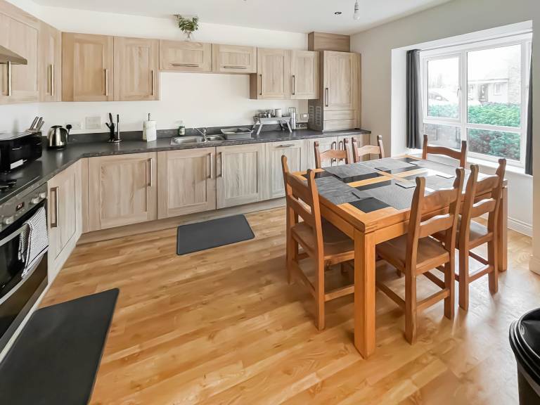 Family-friendly charming cottage with garden | Pets are welcome — photo 2