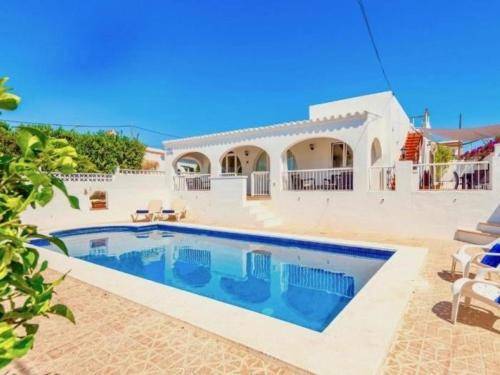 Villa  Es Canutells