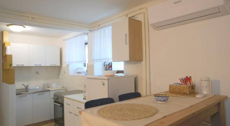 Beautiful holiday apartment with garden & patio | Pets allowed — photo 3