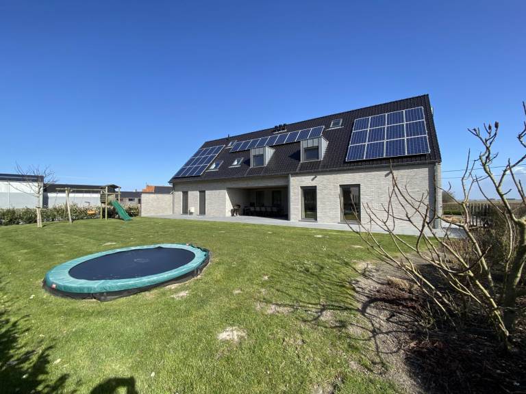 Beautiful villa with sauna near the beach — photo 2