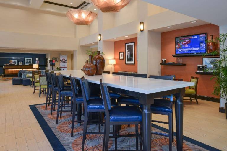 Hampton Inn & Suites Ocala — photo 5