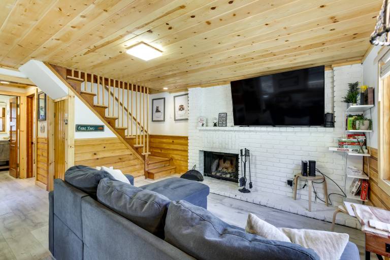 Sugarloaf Vacation Rental  7 Mi to Big Bear Lake! — photo 4