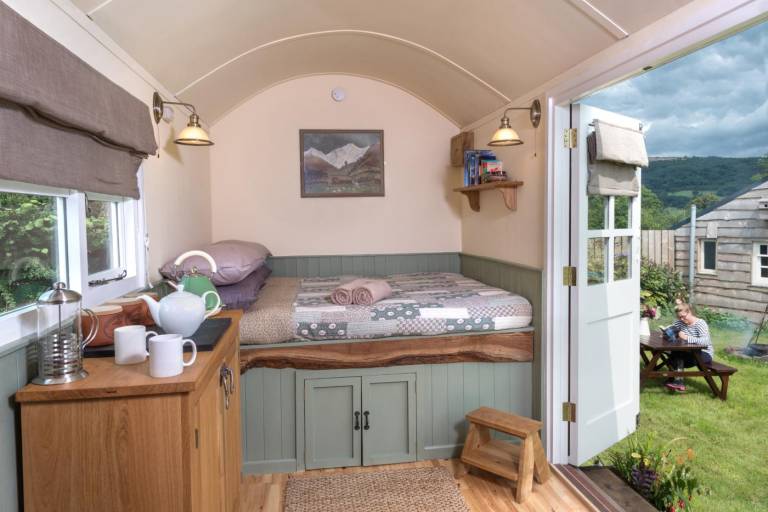 Beautiful cottage with yard | Pets are welcome — photo 4
