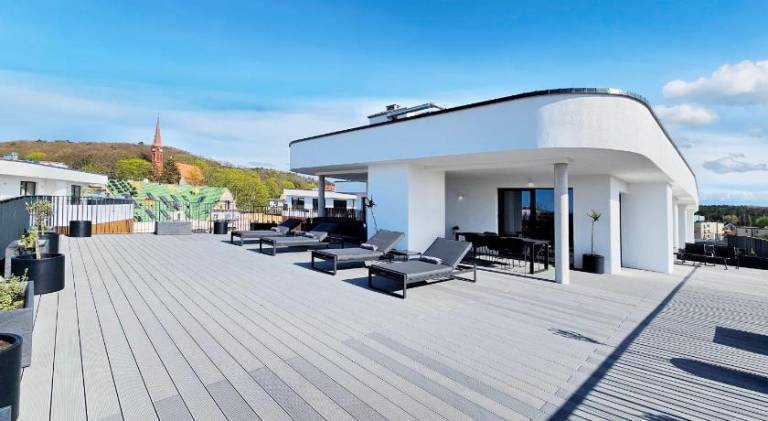 Beautiful holiday apartment with pool | Next to the beach | Pet-friendly in Miedzyzdroje