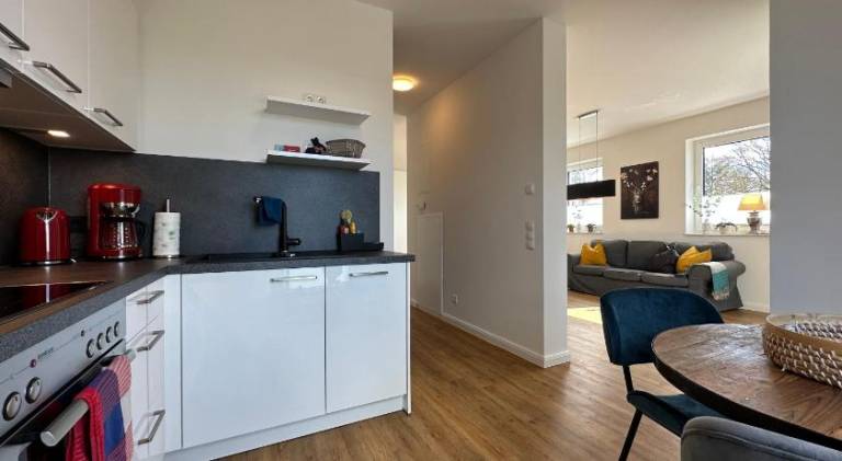 Rental apartment with patio — photo 2