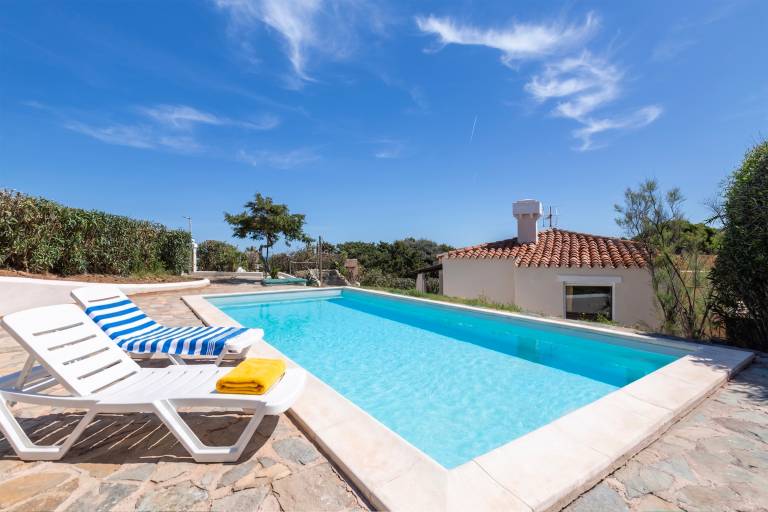 Villa 'Sabbia - Private Pool' with Sea View, Wi-Fi and Air Conditioning in Stintino