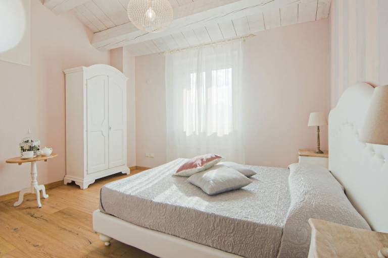 Fully equipped pleasant villa with garden, hot tub & private pool | Dogs allowed — photo 5