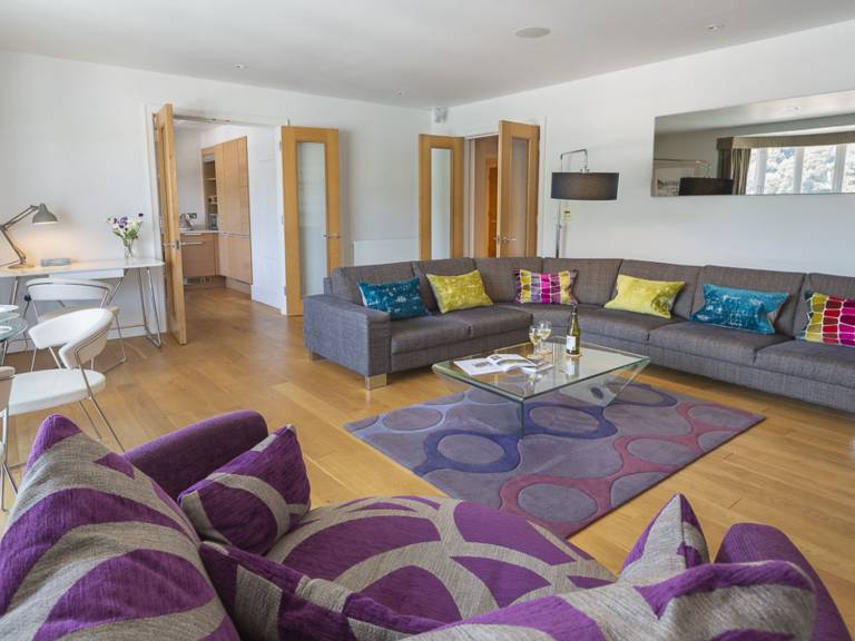 Cottage with 2 rooms for 4 persons — photo 3