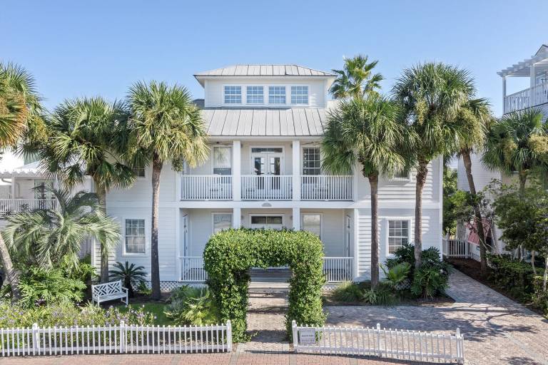 House Destin