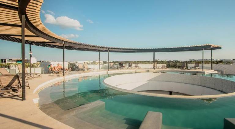Holiday apartment with pool — photo 2