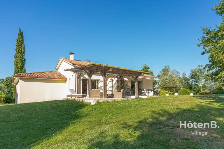 Maison de vacances Eyjeaux