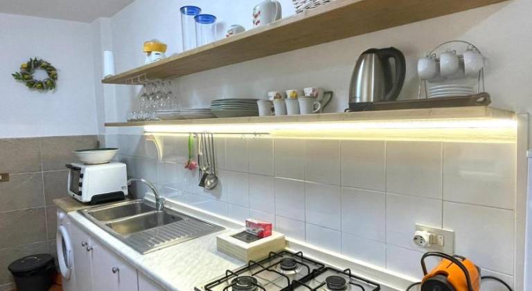 Wonderful holiday apartment | Next to Palermo Cathedral | Pets allowed — photo 4