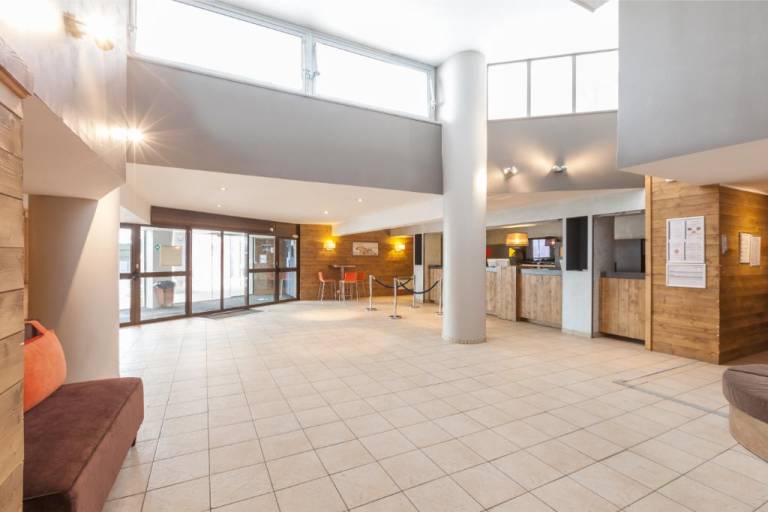 Beautiful rental apartment with pool, sauna & terrace | Close to the ski | Pet-friendly — photo 3
