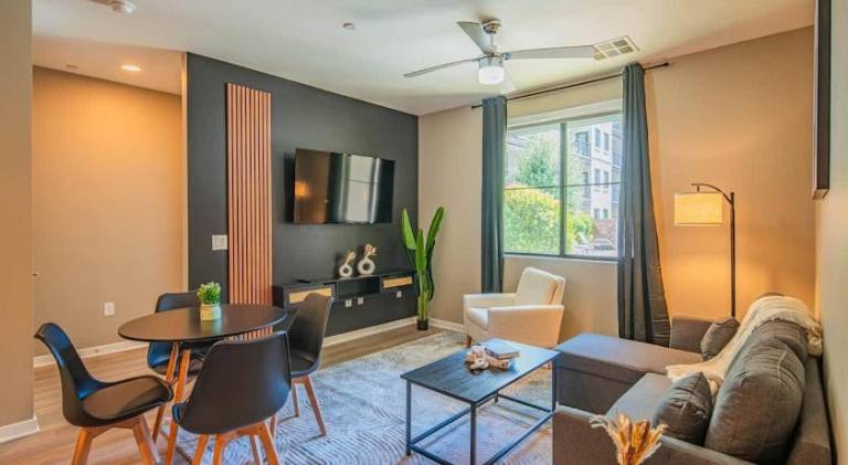 Rental apartment with 2 rooms for 5 persons — photo 2