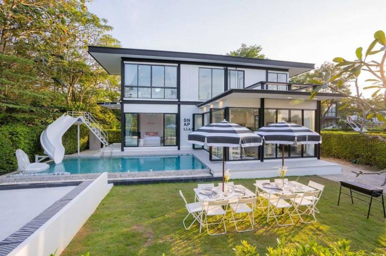 House with grill, patio & pool — photo 4