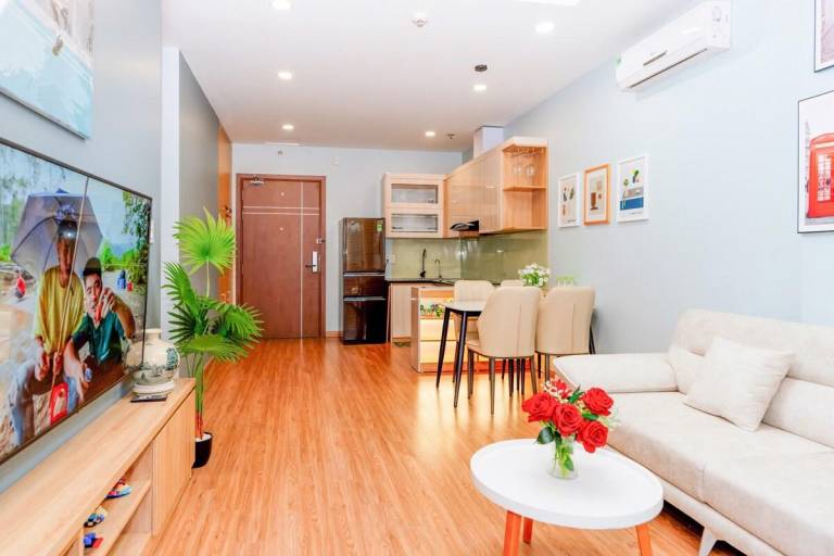 Apartment with sauna, jacuzzi & pool | Water view in Ha Long