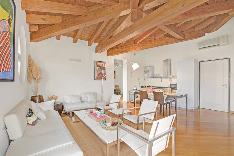 Holiday apartment with terrace & garden | Lake view — photo 3