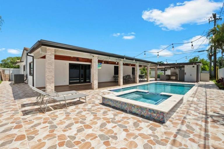 House Palmetto Estates