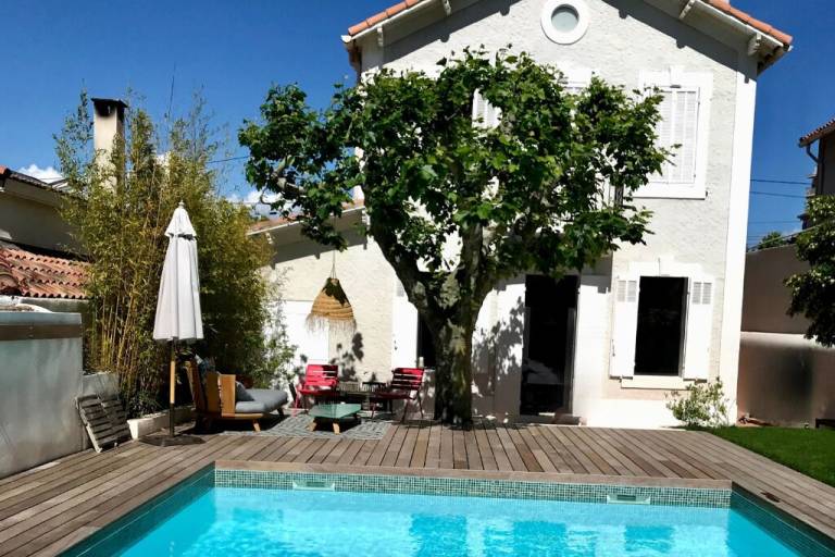 Villa Pointe-Rouge