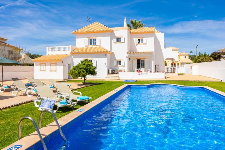 Villa  Guia
