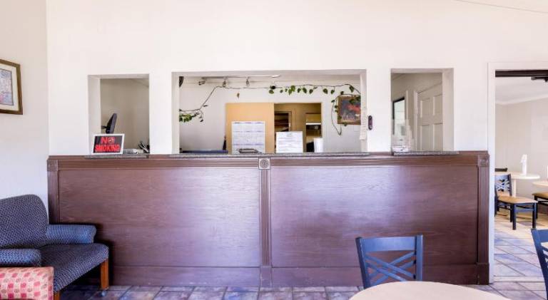 Cozy Garden Inn By OYO Hwy 40 Richmond — photo 3