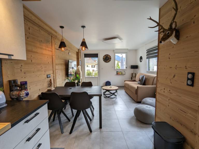 Family apartment near lake and center in Gérardmer - 4 people, pets allowed — photo 4