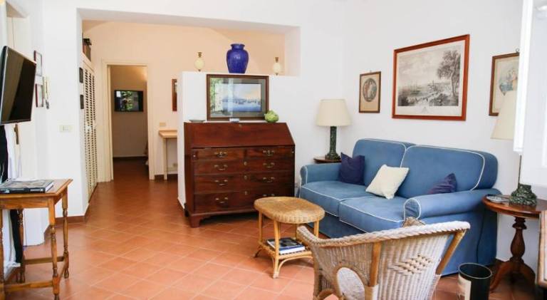 Rental apartment with 2 rooms for 7 persons — photo 2
